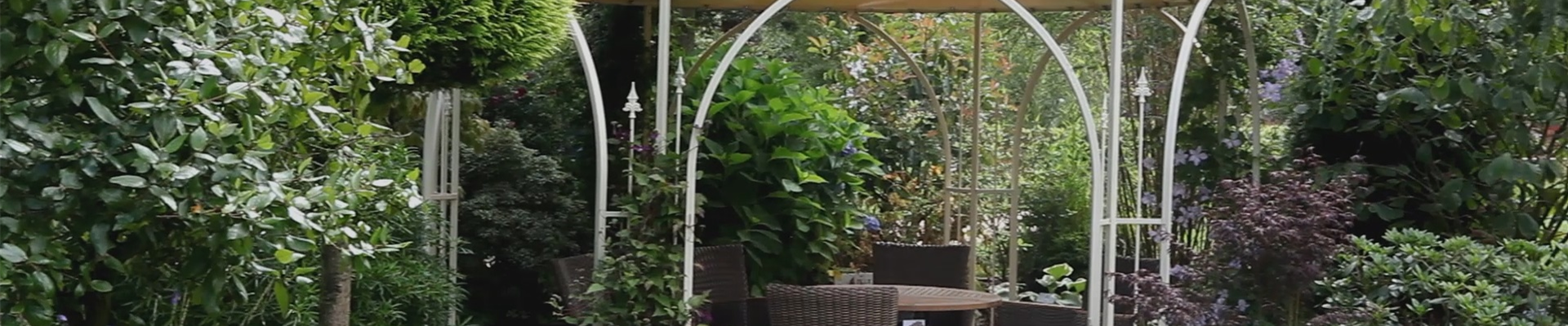 Gartengestaltung - Gartenträume auf kleinem Raum (thumbnail).jpg Gartengestaltung - Gartenträume auf kleinem Raum (thumbnail).jpg